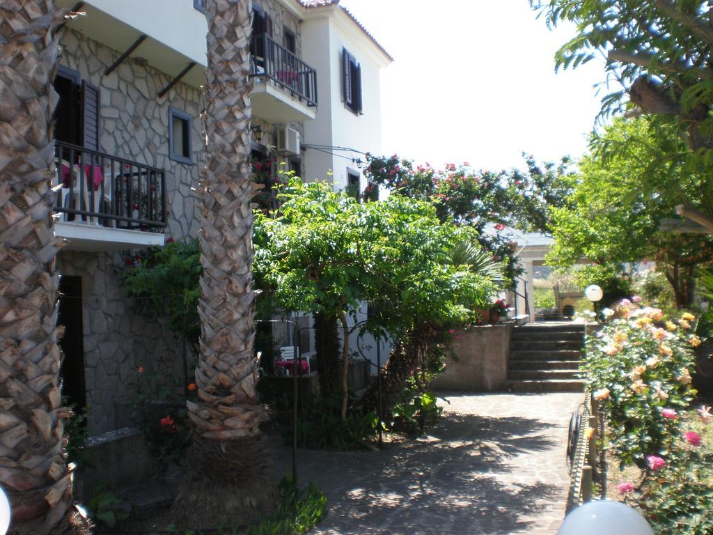 Islands Apartments بترا المظهر الخارجي الصورة
